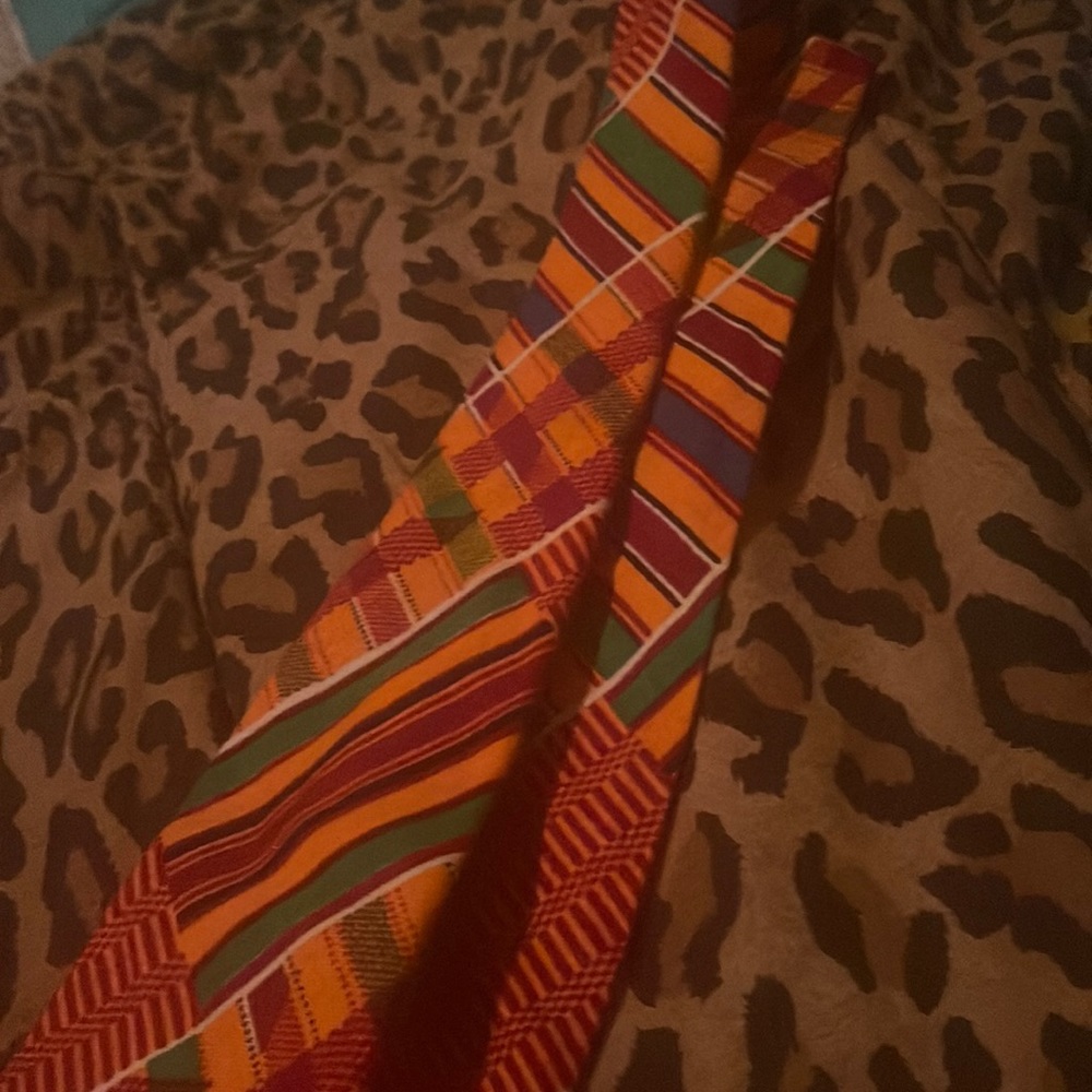 Men’s or women’s African Print Tie.